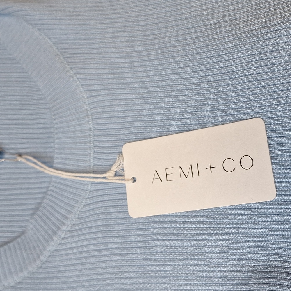 Aemi + Co Blue Round Neck Ribbed Knit Tank Top 100% Rayon - Picture 7 of 7